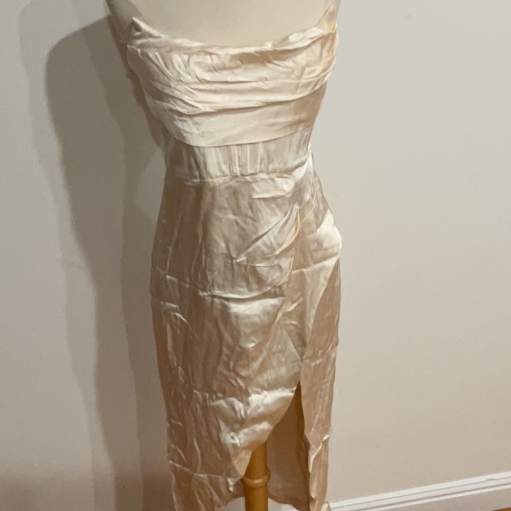 Bardot Elio Corset Dress in Gold & Ivory, Size: 6 - Picture 6 of 9